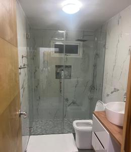 Vannituba majutusasutuses Marbella Juan dolio beach front luxury apartment