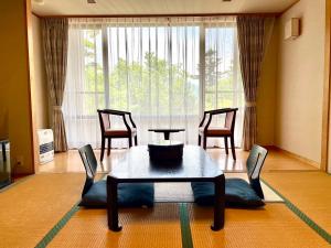Posezení v ubytování Lake Side Nikko Hotel