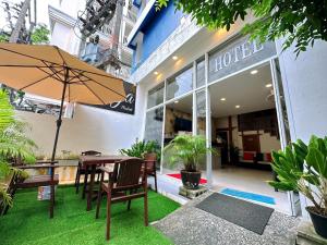 Patio nebo venkovní prostory v ubytování Hotel Baya Phuket
