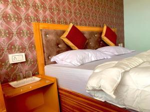 Letto o letti in una camera di Mentsel Merak Pangong Lake