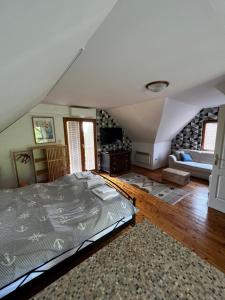 Posteľ alebo postele v izbe v ubytovaní Szőlőskert Studio Apartman Ábrahámhegy