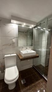 Ванна кімната в HP Studio Luxury Apartment