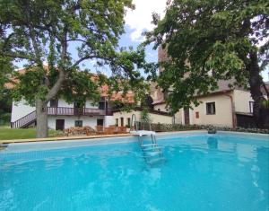 La alberca dentro o cerca de Vila Anička Vimperk