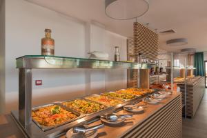 Photo de la galerie de l'établissement Hotel Pomorie Sun, à Sunny Beach