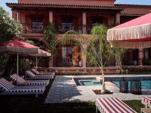 Piscina di Anemelia Retreat - Explore & Recharge o nelle vicinanze