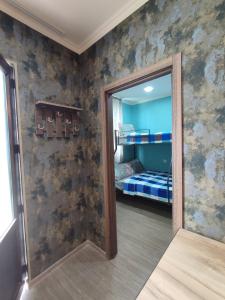 Letto o letti in una camera di Ananuri Cottages
