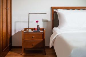 Cama ou camas em um quarto em Lindner Hotel Frankfurt Main Plaza, part of JdV by Hyatt