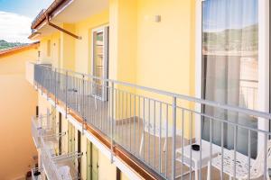 Gallery image of Hotel Centrale in Garda
