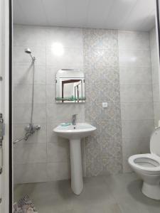 Bagno di Ananuri Cottages