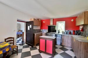 Gallery image of Mas Ribaute - Pour 10 avec piscine privée in Barjac