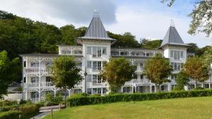 Zahrada ubytování Seeschloss Binz Apartment 37 nur 2 Minuten zum Strand