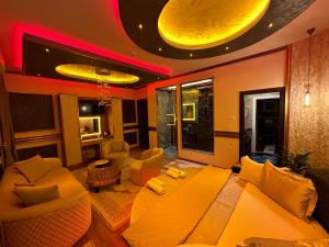 Istumisnurk majutusasutuses Robevski luxury rooms