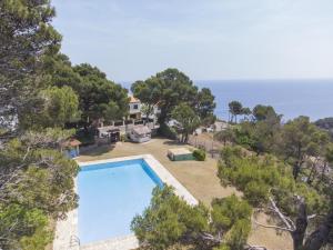 Πισίνα στο ή κοντά στο Blue Pine +32 φωτογραφίες