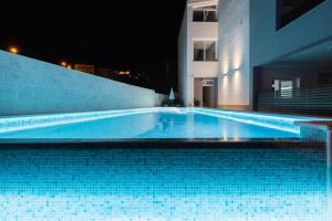 マカルスカにあるApartments Nikoのギャラリーの写真