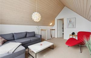 Posezení v ubytování 2 Bedroom Nice Home In Nørre Nebel