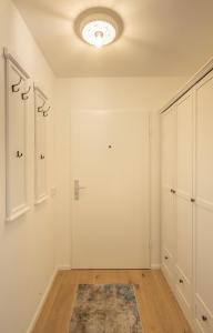 Fotografie z fotogalerie ubytování SweetHome - DAH03 - LUXUS PUR Apartment, Küche, TV v destinaci Dachau