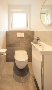 Fotografie z fotogalerie ubytování SweetHome - DAH03 - LUXUS PUR Apartment, Küche, TV v destinaci Dachau + 35 fotografií