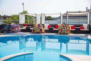 Bassein majutusasutuses Cosmopolitan Hotel & Wellness või selle lähedal