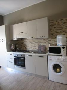 A kitchen or kitchenette at Il Rifugio dei Briganti