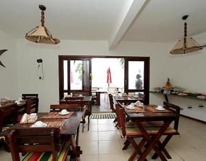 Restaurace v ubytování Pousada Porto dos Milagres