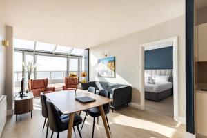 Posezení v ubytování Galway Bay Sea View Apartments