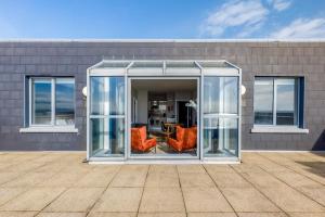Posezení v ubytování Galway Bay Sea View Apartments
