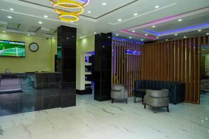 Hall o reception di Romeneo Grand Royal Hotel
