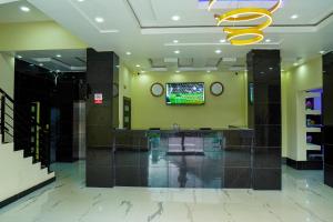 Hall o reception di Romeneo Grand Royal Hotel