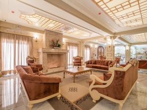 Uma área de estar em Chocoland Hotel Gramado