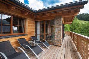 Balkón nebo terasa v ubytování Dachstein Chalet