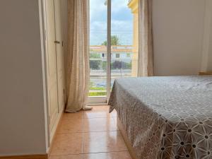 Fotografia z galérie ubytovania Charming 2-Bed Apartment in Denia v destinácii Denia