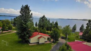 Fotografie z fotogalerie ubytování Geghama Garden House - Resort Sevan v destinaci Sevan