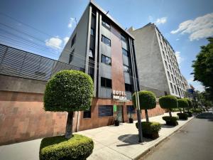 Gedung tempat hotel berlokasi