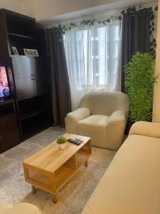 Stylish and Cozy 3BR in the Heart of BGC 휴식 공간