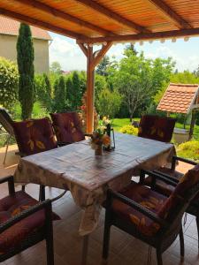 Posedenie v ubytovaní Balatonfüred - Péter apartman