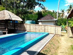 Bazén v ubytování Khabita Beach Resort nebo v jeho okolí
