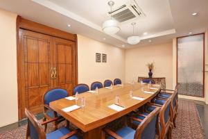 Konferenční prostory v ubytování The Cama - A Sabarmati Riverfront Hotel
