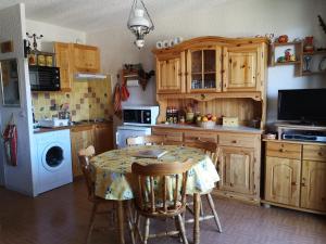 Kuchyň nebo kuchyňský kout v ubytování Appartements Barcelonette by PraLoup Vacances
