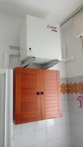 A kitchen or kitchenette at Senza Pensieri via Viviani