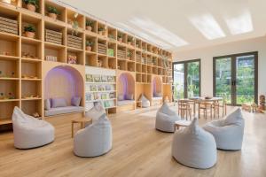 O zonă de relaxare la Centara Reserve Samui