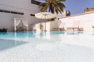 Kolam renang di atau di dekat La Gemma del Salento Rooms&Apartments