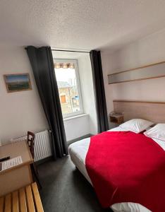 Imagen de la galería de Hôtel-Restaurant La Bergerie, en Sévérac d' Aveyron