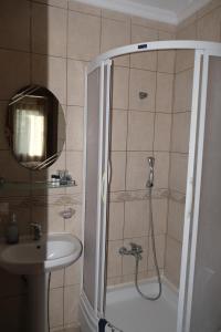 Gallery image of Uzum Hotel in Bozcaada