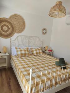 Postel nebo postele na pokoji v ubytování Maison Alifornia Beach + 24 fotografií