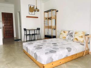 Postel nebo postele na pokoji v ubytování Happy Island Inn + 30 fotografií
