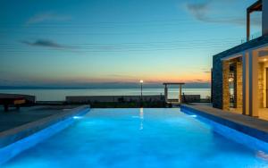 Bassein majutusasutuses Amyntas Seafront Hotel või selle lähedal