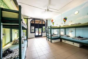 Posteľ alebo postele v izbe v ubytovaní Island Hostel Budapest