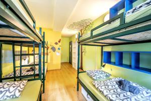 Posteľ alebo postele v izbe v ubytovaní Island Hostel Budapest