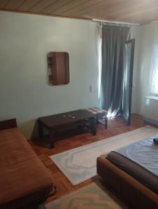 Postel nebo postele na pokoji v ubytování Ruža