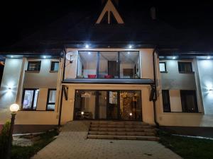 Facade o entrance ng Apartman Lav